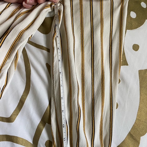 Off the Shoulder Yellow & Black Shirt - Picture 7 of 15